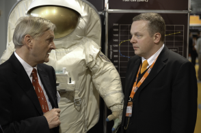 Interview mit Prof. Dr. Ernst Willi Messerschmid, Physiker und ehemaliger Astronaut, auf der Hannover Messe 2008